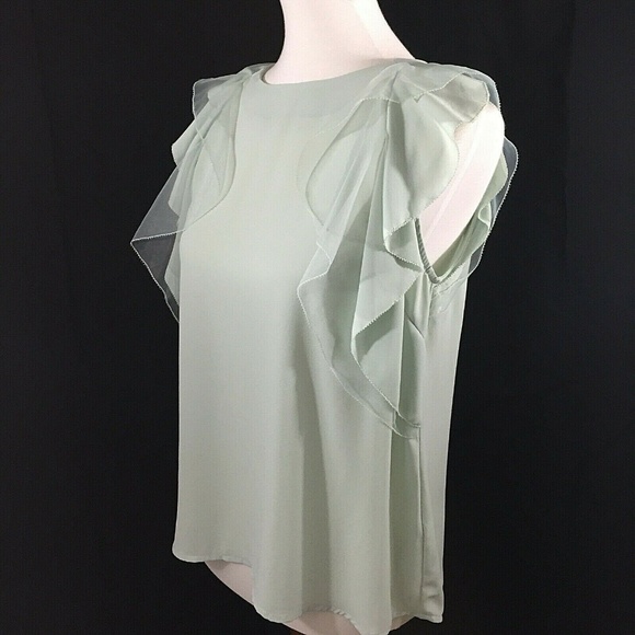 Q&A Sleeveless Ruffled Top Size Small Light Green - Picture 3 of 6